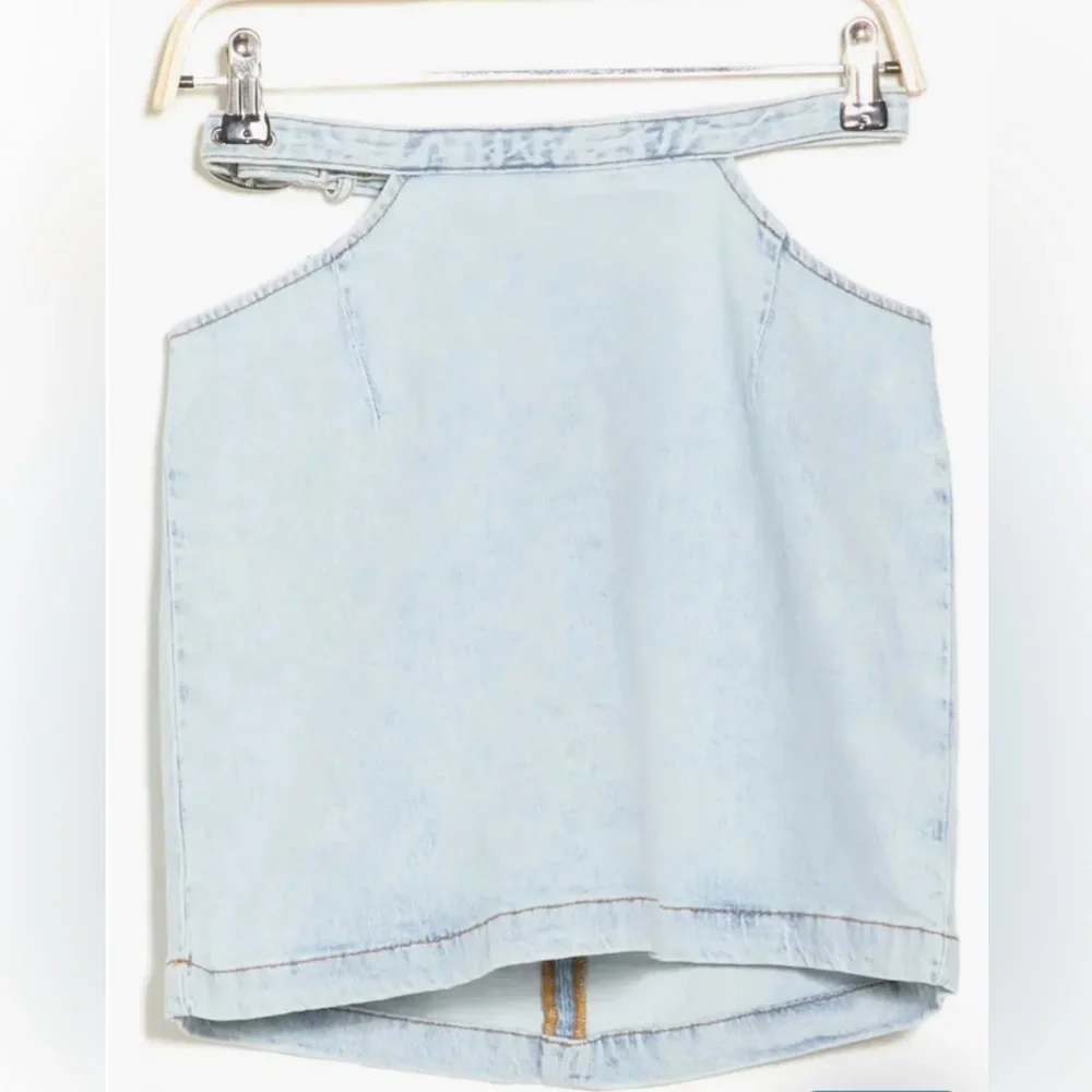 We Wore What NWT Denim Cut Out Belted Mini Skirt Sz XS $69 REVOLVE Y2K - Picture 4 of 14